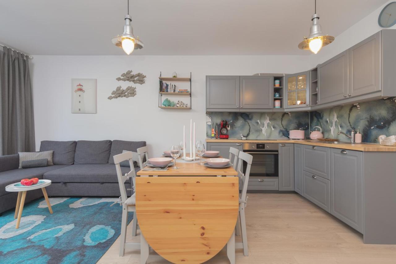 Osiedle Feniks Kolobrzeg By Noclegi Renters Ngoại thất bức ảnh