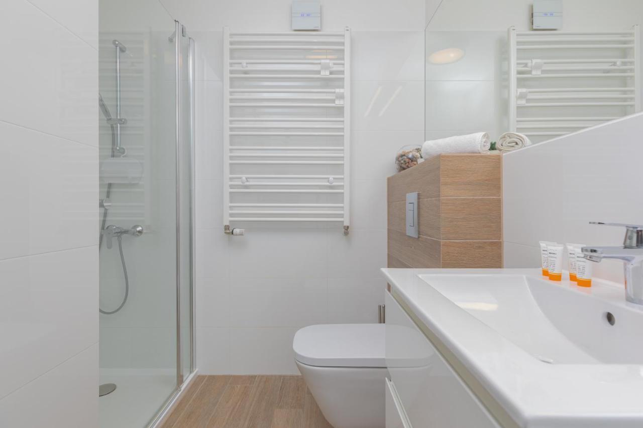 Osiedle Feniks Kolobrzeg By Noclegi Renters Ngoại thất bức ảnh