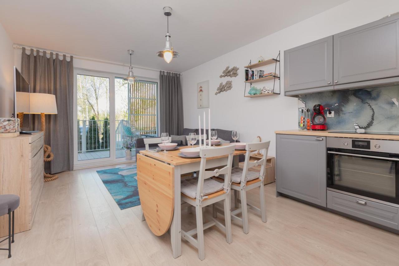 Osiedle Feniks Kolobrzeg By Noclegi Renters Ngoại thất bức ảnh