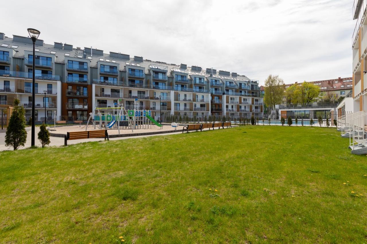 Osiedle Feniks Kolobrzeg By Noclegi Renters Ngoại thất bức ảnh